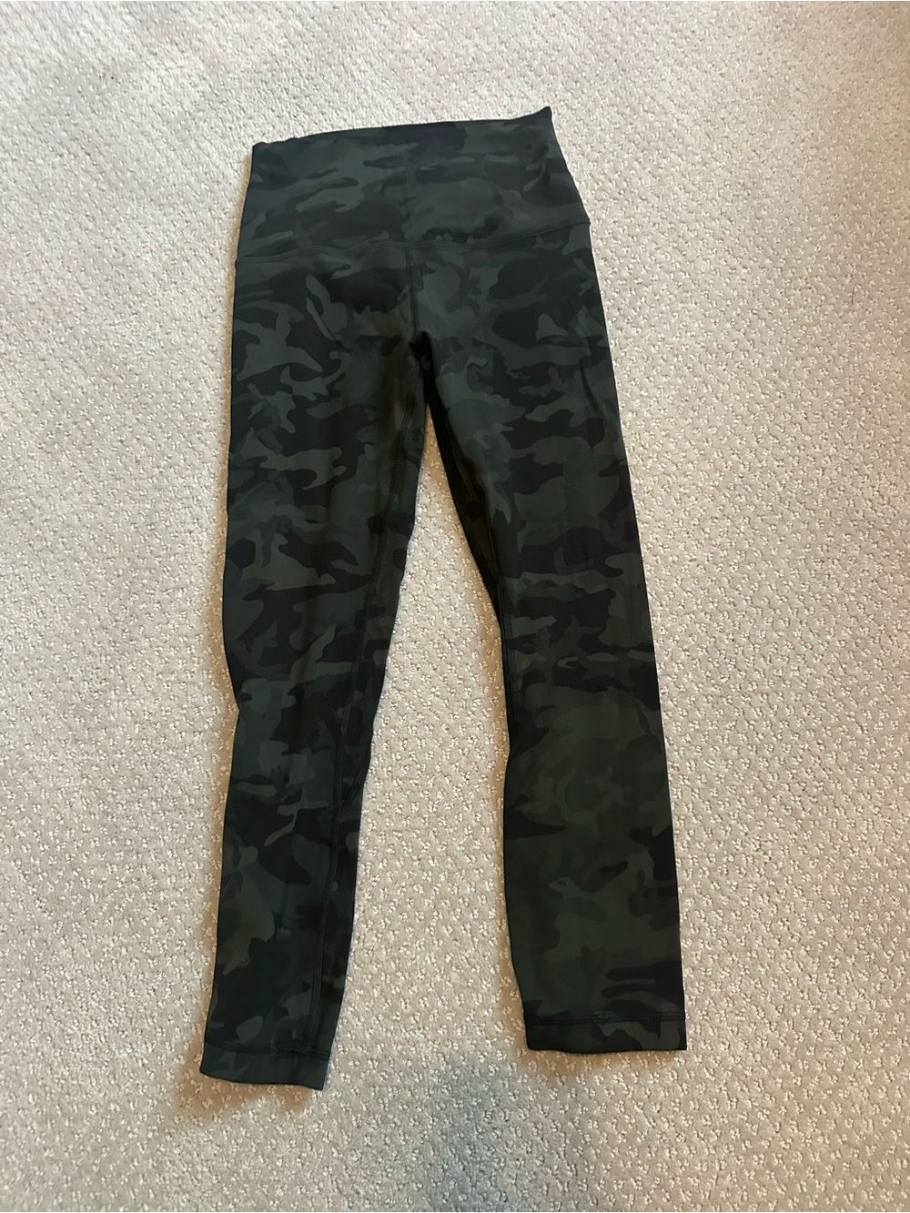 lululemon athletica Cropped Black & Dark Green Camo Leggings